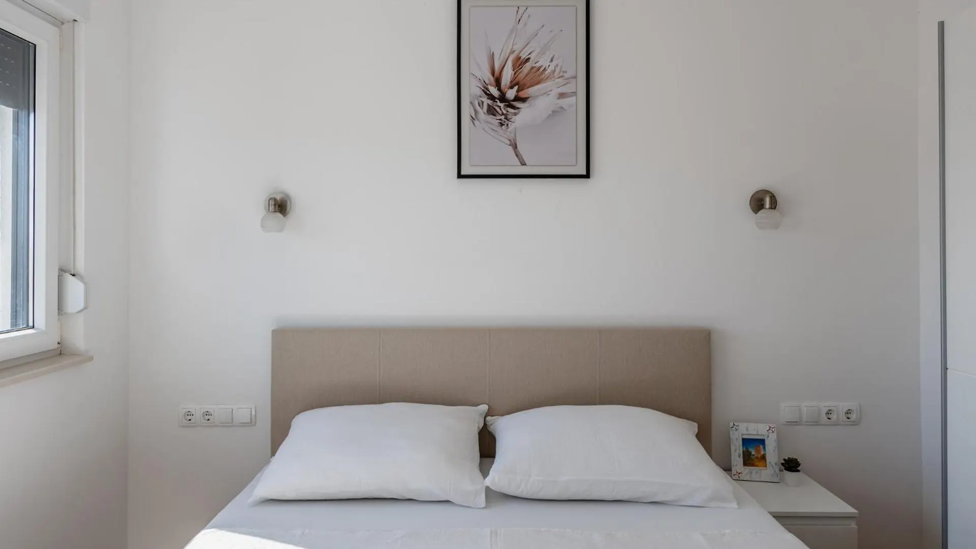 Apartments Lacic 비르