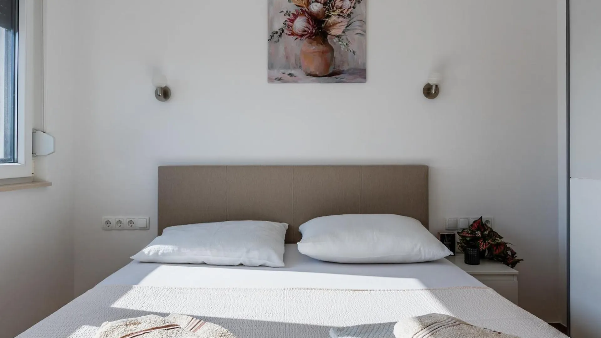 Apartments Lacic 비르